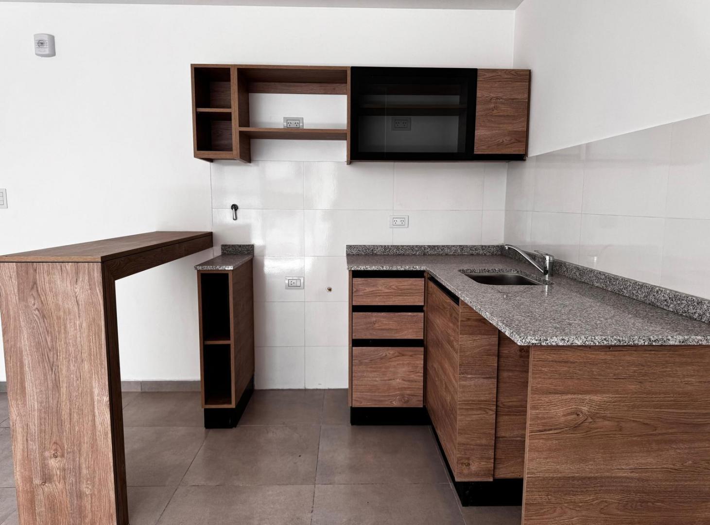Foto de Departamento venta 2 dormitorios, 2 baños, balcon, pileta. Centro, imagen 4