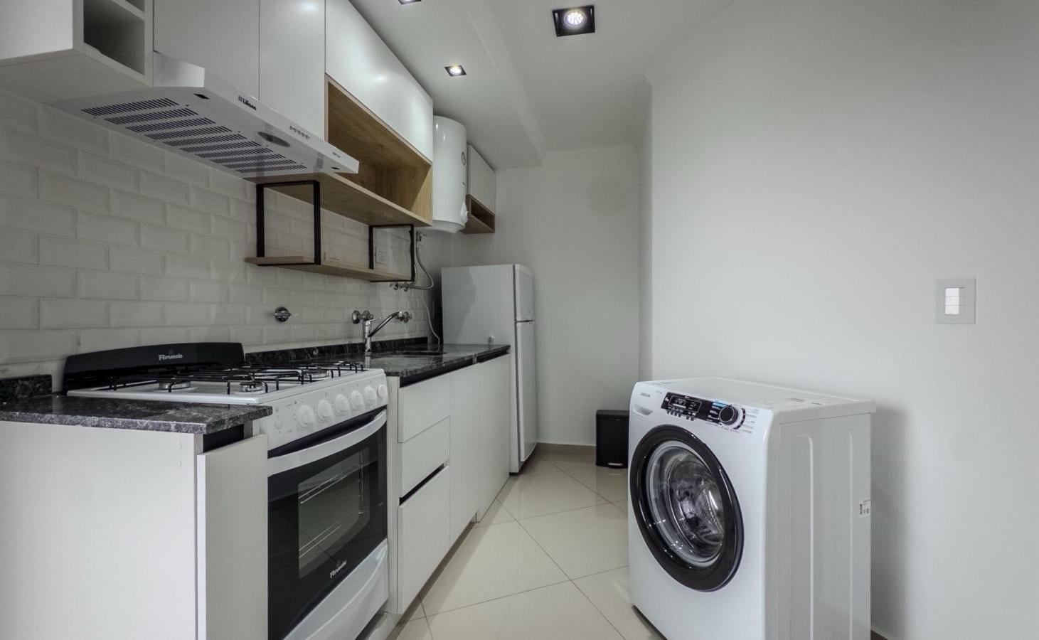 Foto de Departamento en venta 2 dormitorios, balcón, cochera y pileta. Barrio, imagen 3