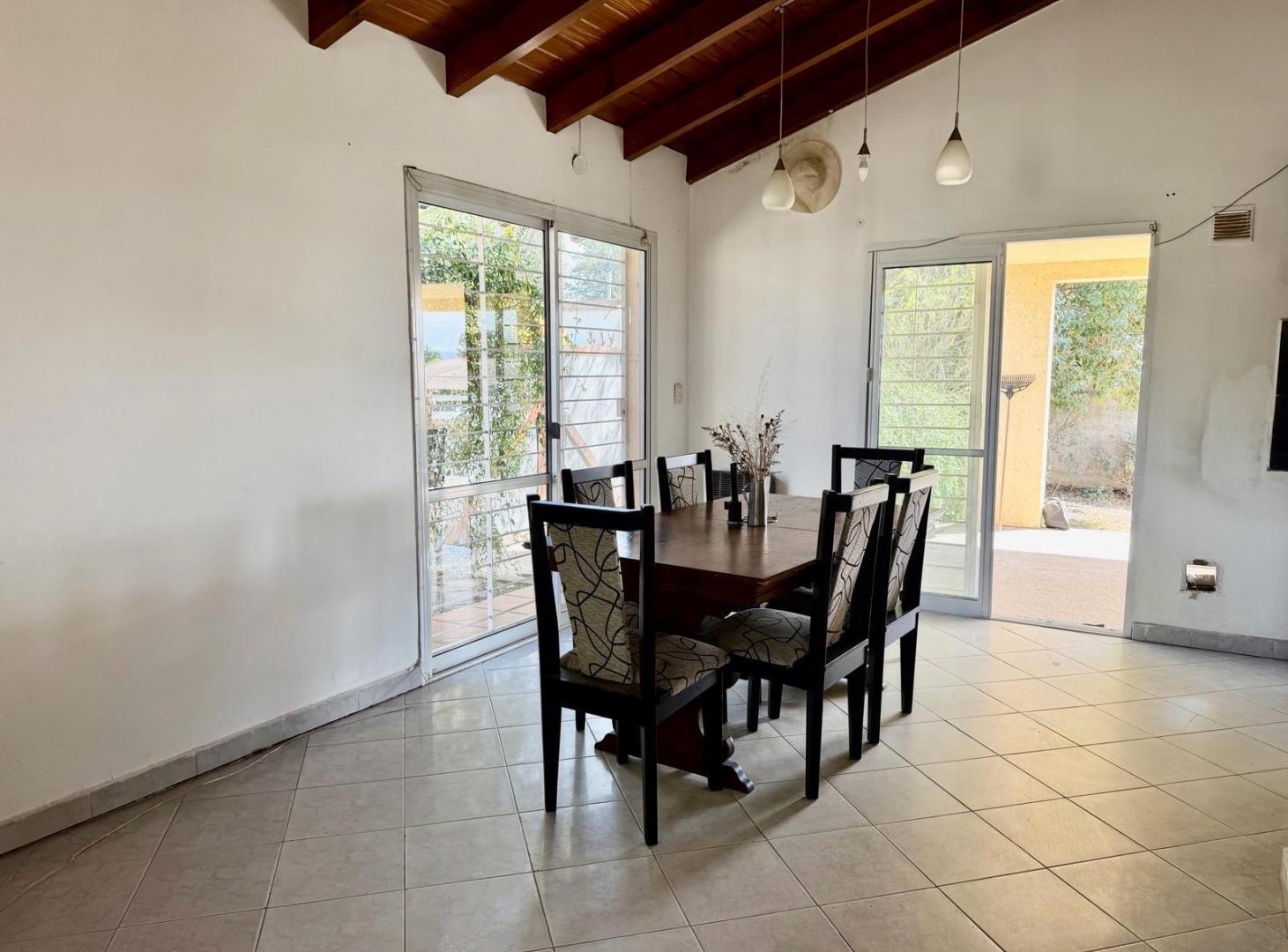 Foto de Casa en venta, 3 dormitorios, 2 baños, cochera. San Antonio De Arredondo, imagen 4
