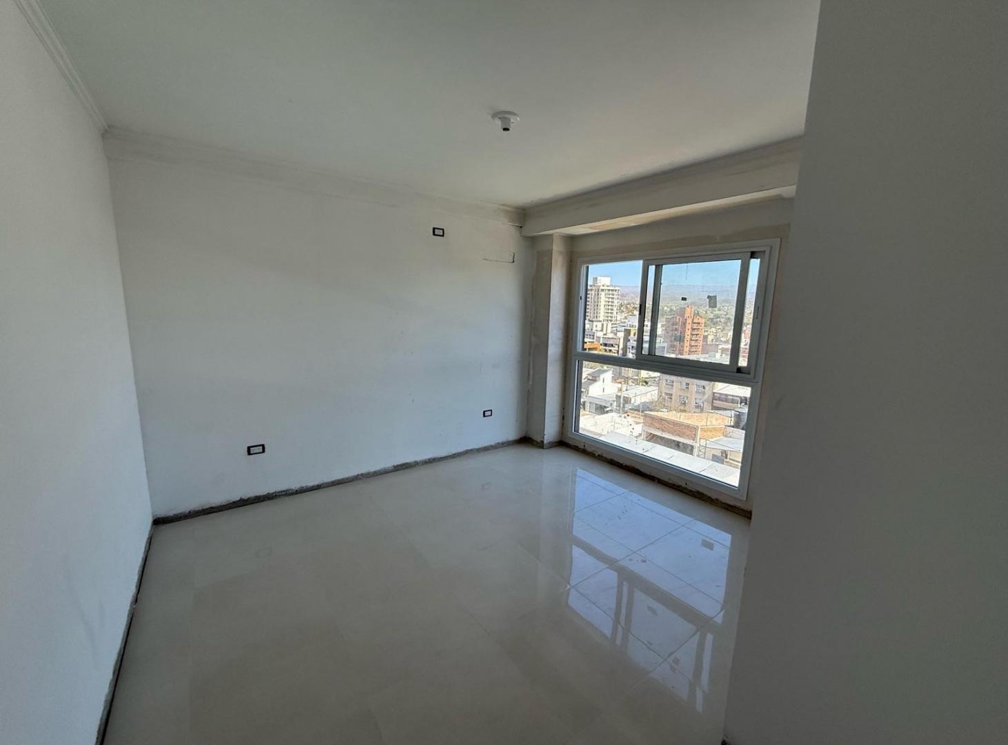 Foto de Venta Departamento, 3 dormitorios, 2 baños, balcon, vista al lago, imagen 3