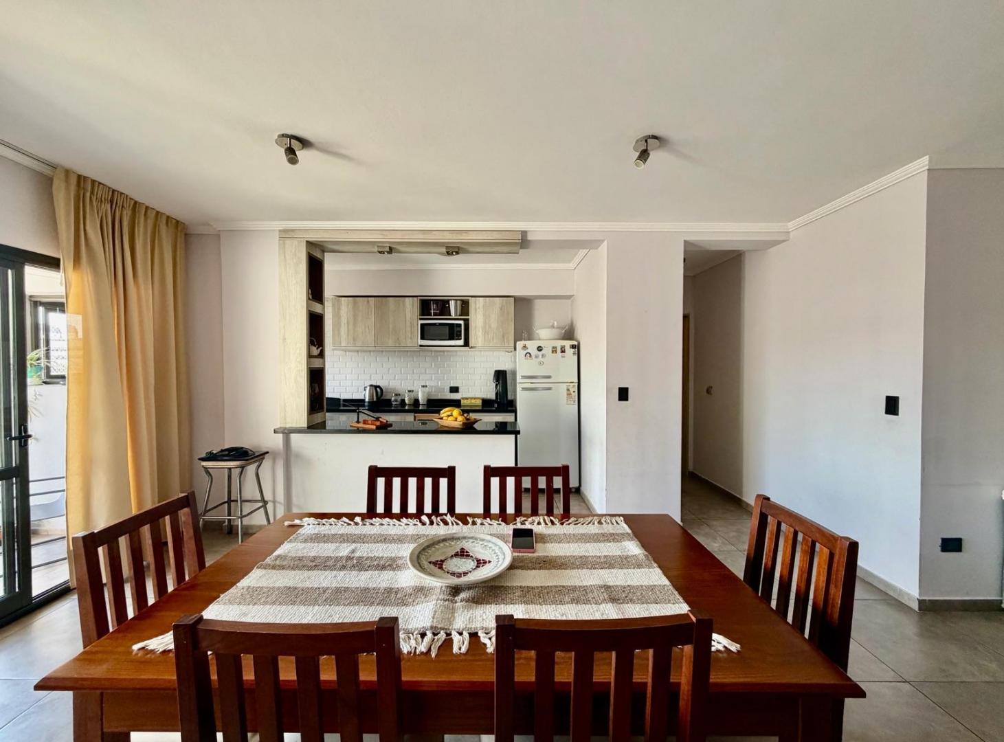 Foto de Venta Departamento 3 dormitorios, 2 baños, cochera. Centro, Villa, imagen 3