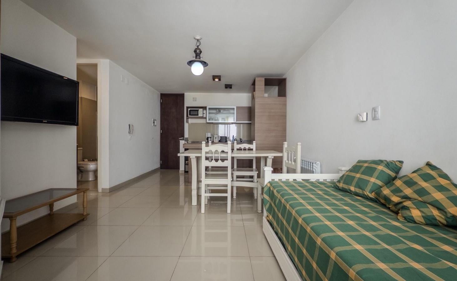 Foto de Departamento en venta 1 dormitorio, cochera y amenities. Barrio Centro, imagen 4