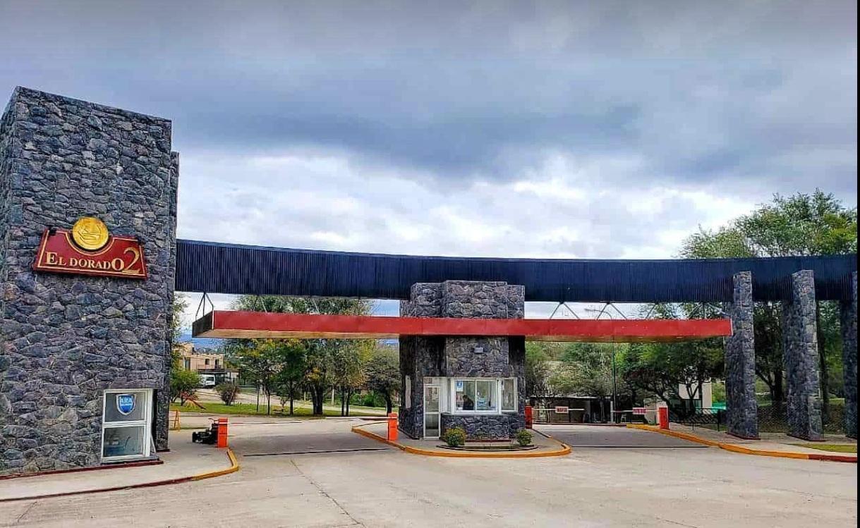 Foto de Venta Terreno 701m2, B° cerrado, El Dorado, San Antonio de Arredondo, a, imagen 2