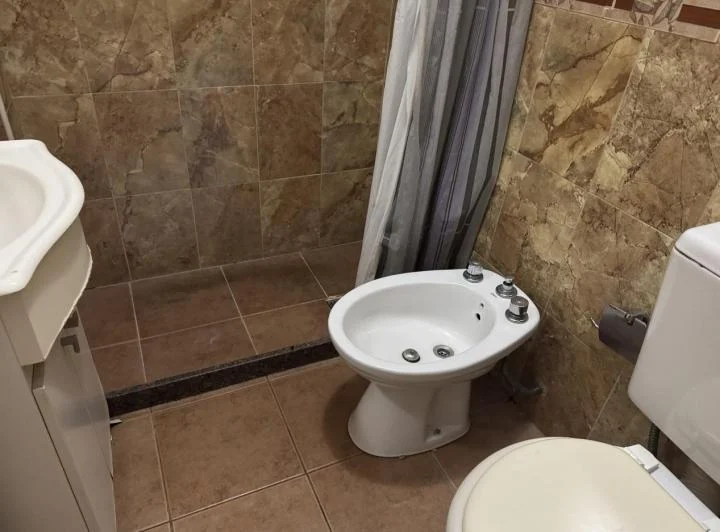 Alquiler anual monoambiente Carlos Paz 2