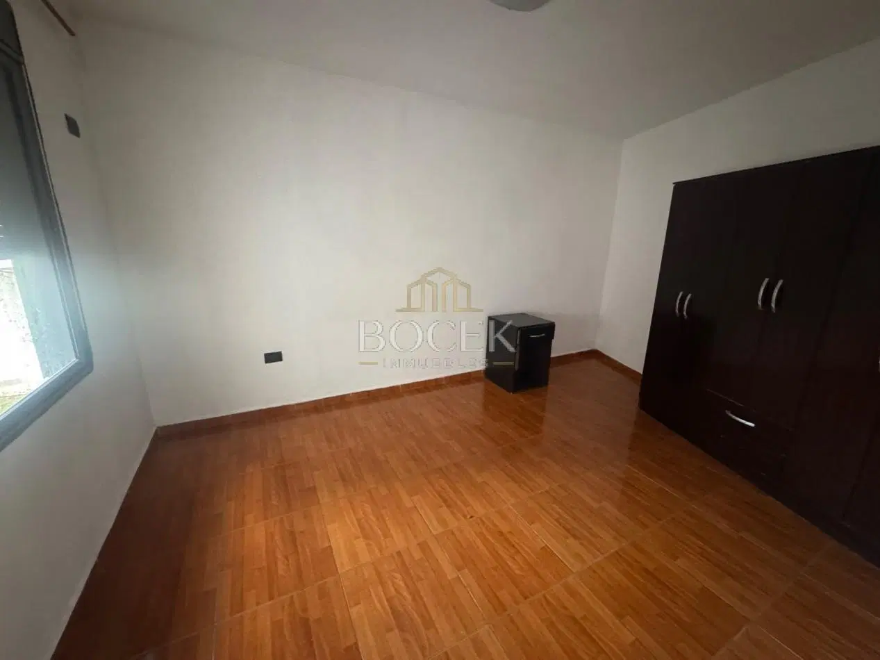 Departamento en alquiler anual zona Cucu 3
