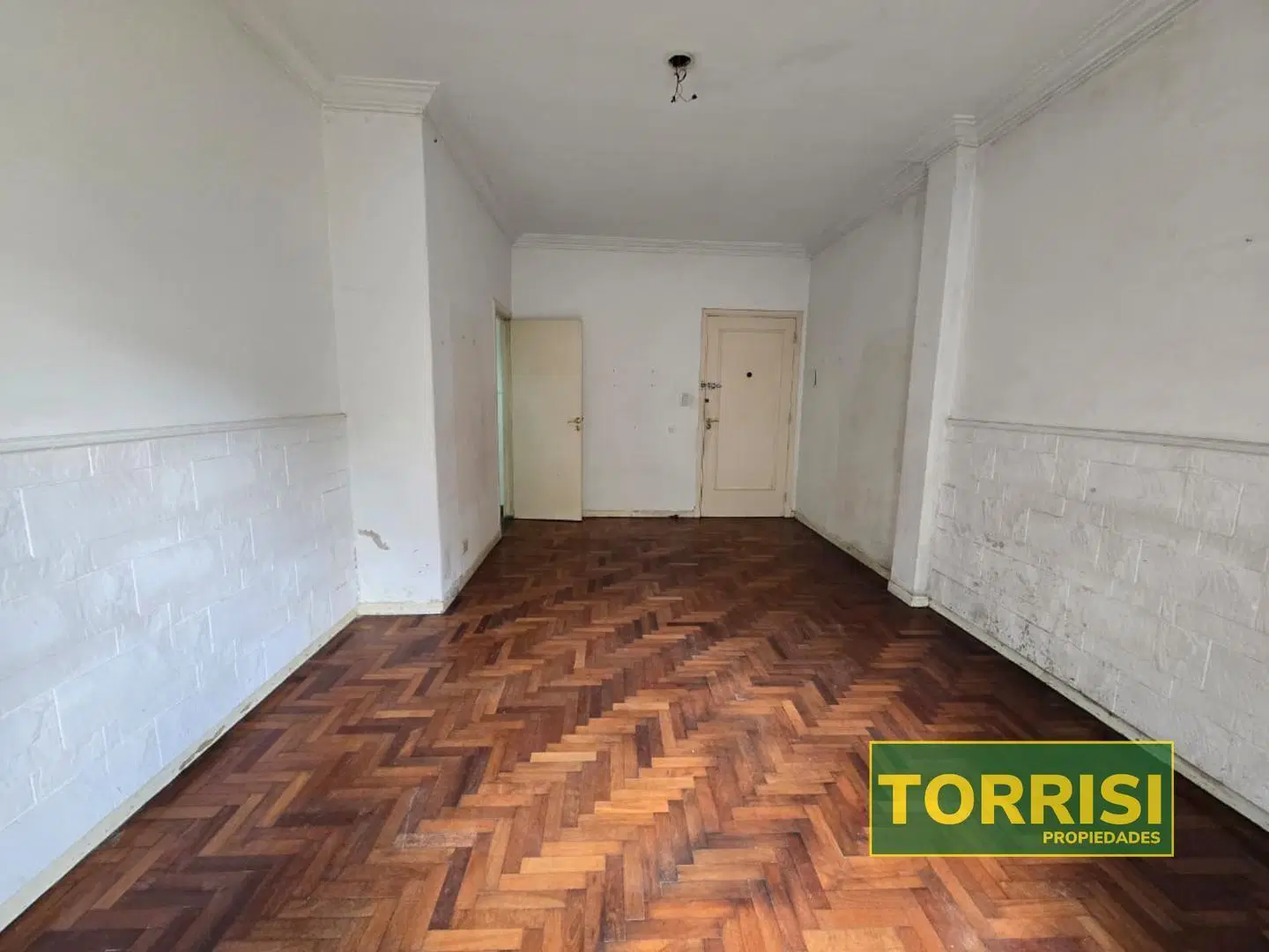 VENTA TIPO PH 3AMB C/PATIO 77M2 ESCALADA 1700 P. AVELLANEDA 5