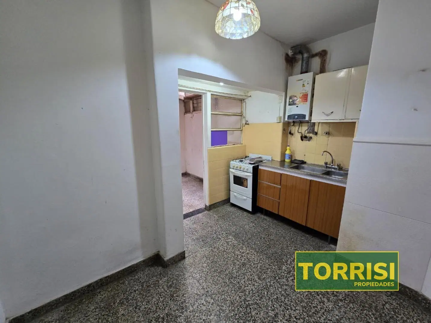 VENTA TIPO PH 3AMB C/PATIO 77M2 ESCALADA 1700 P. AVELLANEDA 3