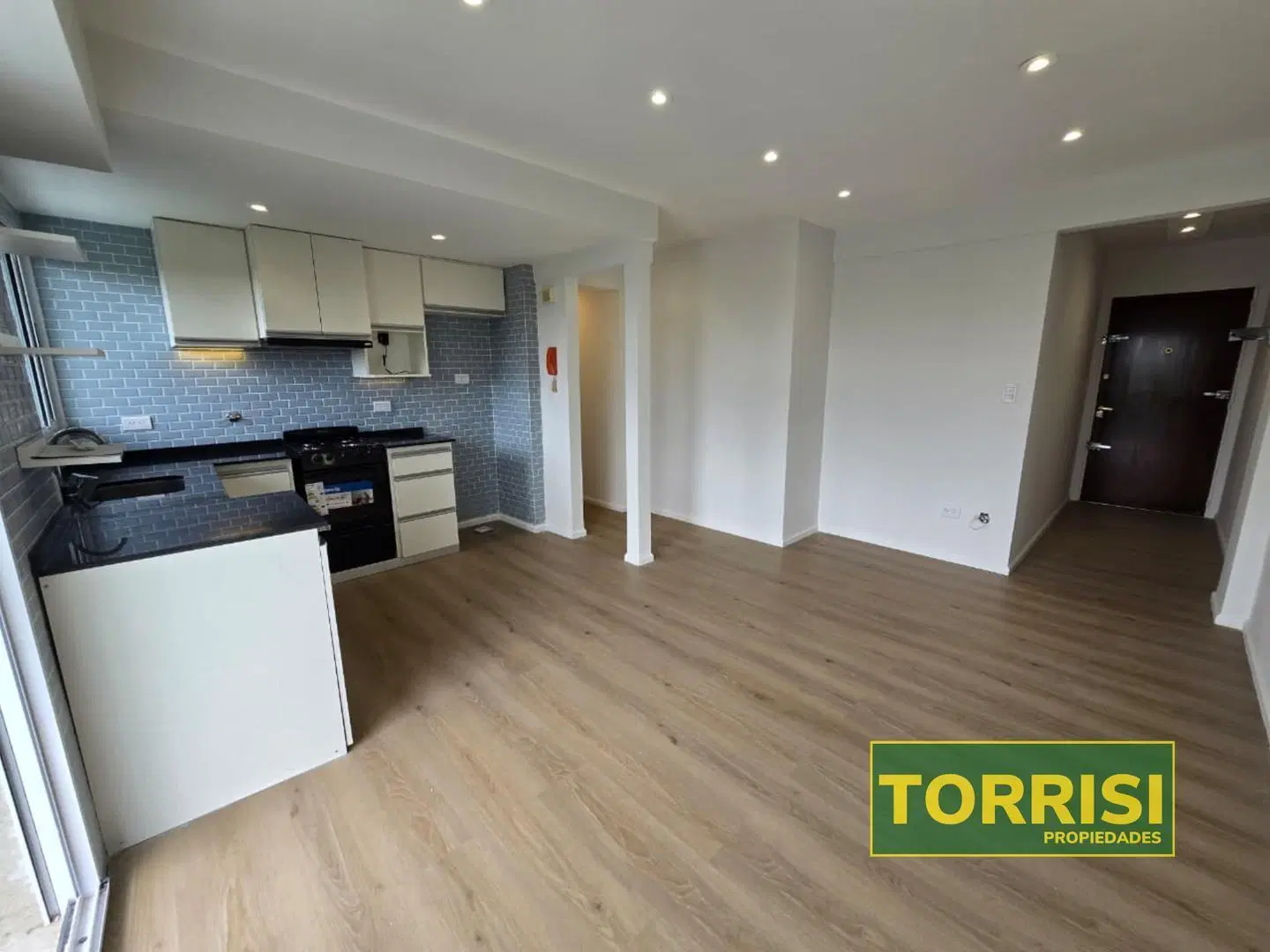 VENTA 3AMB BALCON 52M2 RECICLADO - LA RIOJA 1200 S.CRISTOBAL 4