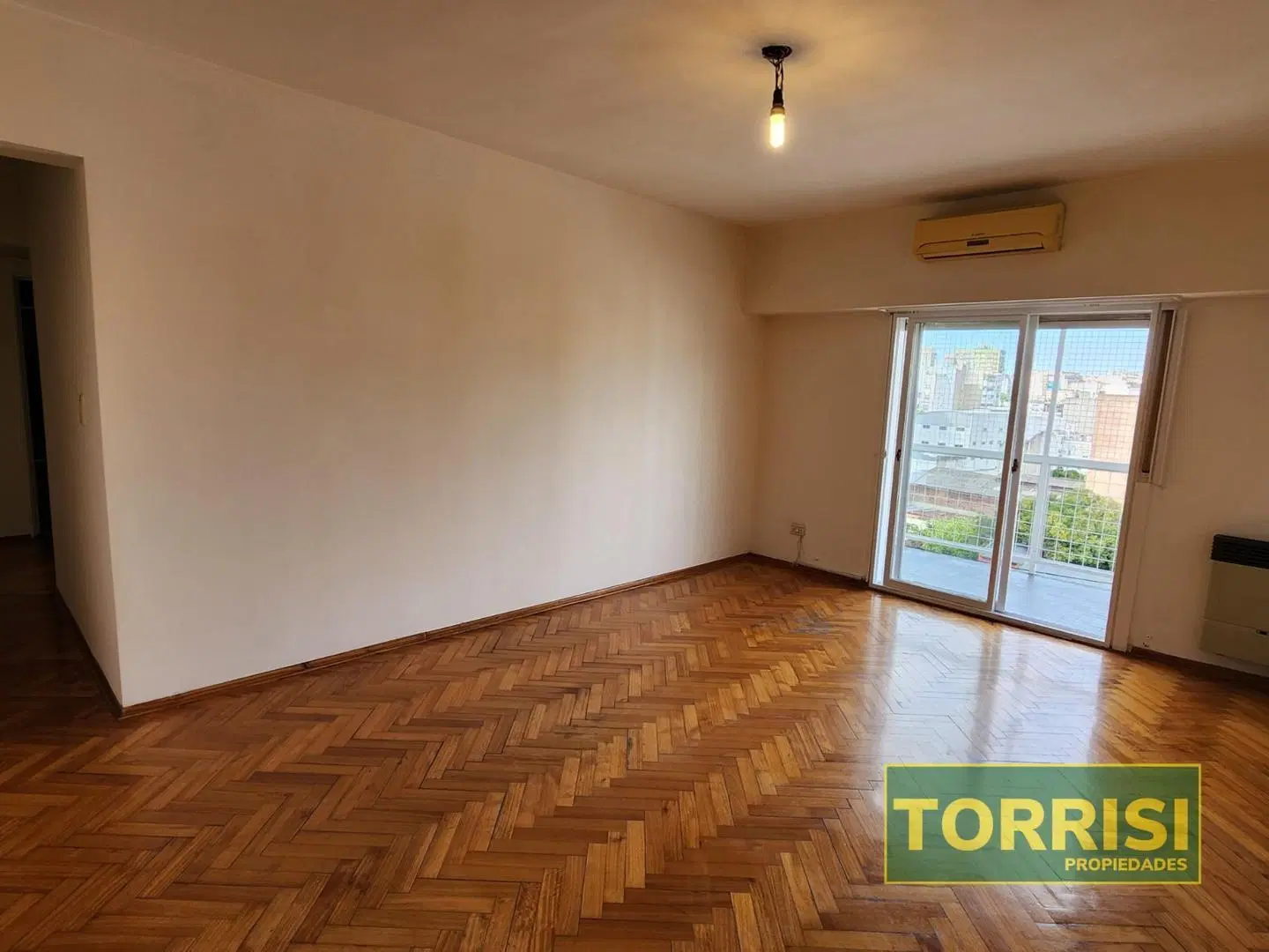 ALQUILER - 3 AMB BALCÓN Y COCH. CUB. 62 m2 - F. VALLESE 400 5