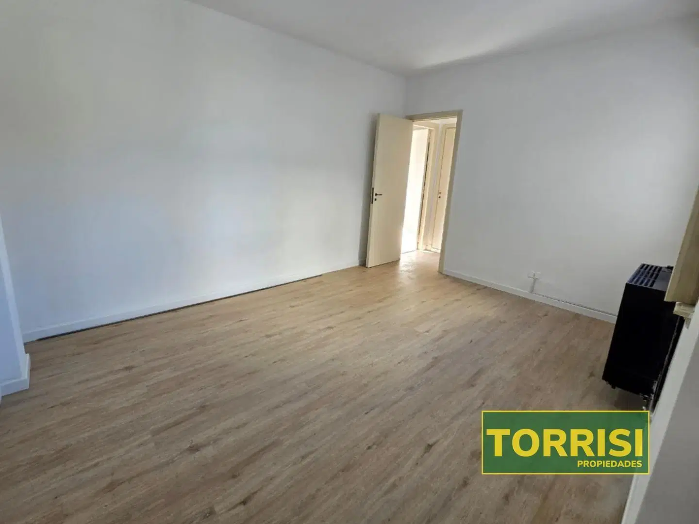 ALQUILER 2 AMB C/BALCÓN 38m2 - AV.CASEROS 2900 P. PATRICIOS 5