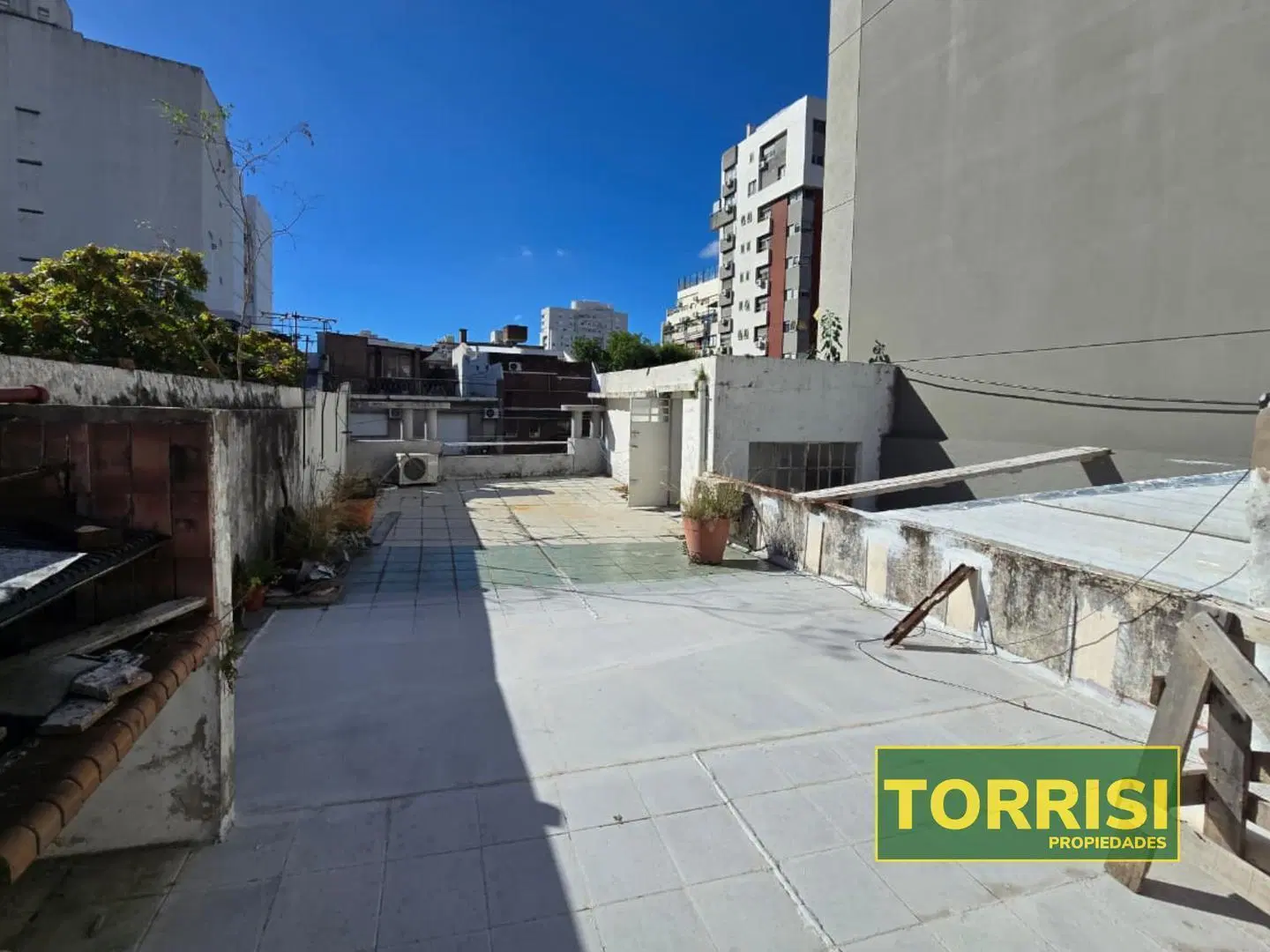 VENTA LOTE PROP 158M2 4AMB TERRAZA AVELLANEDA 300 CABALLITO 2