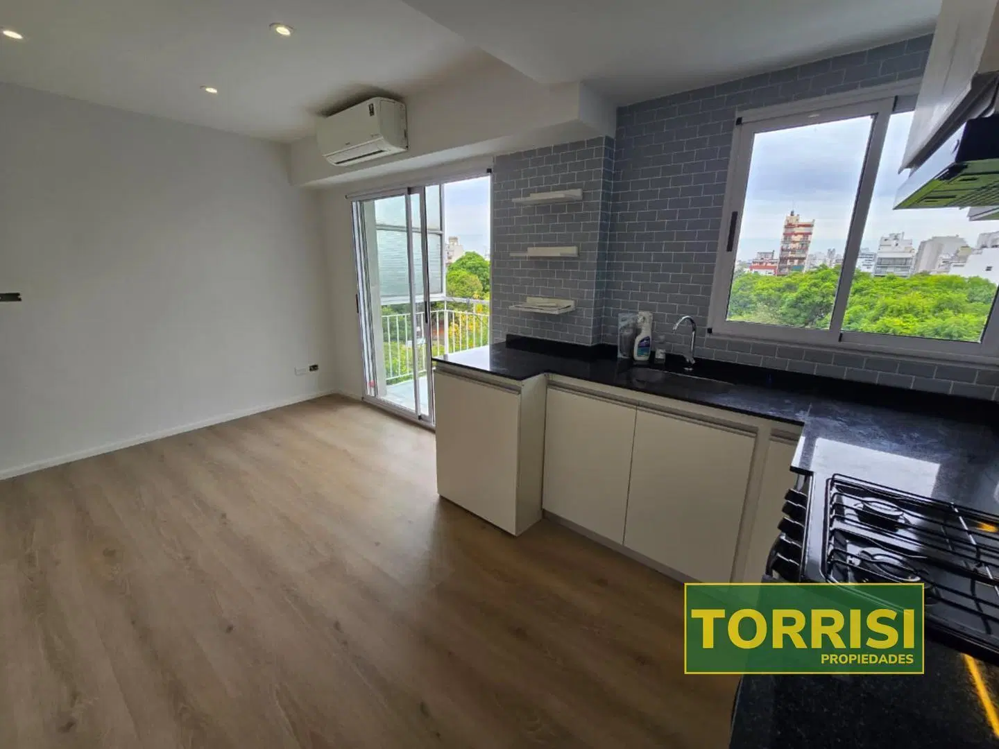 VENTA 3AMB BALCON 52M2 RECICLADO - LA RIOJA 1200 S.CRISTOBAL 3