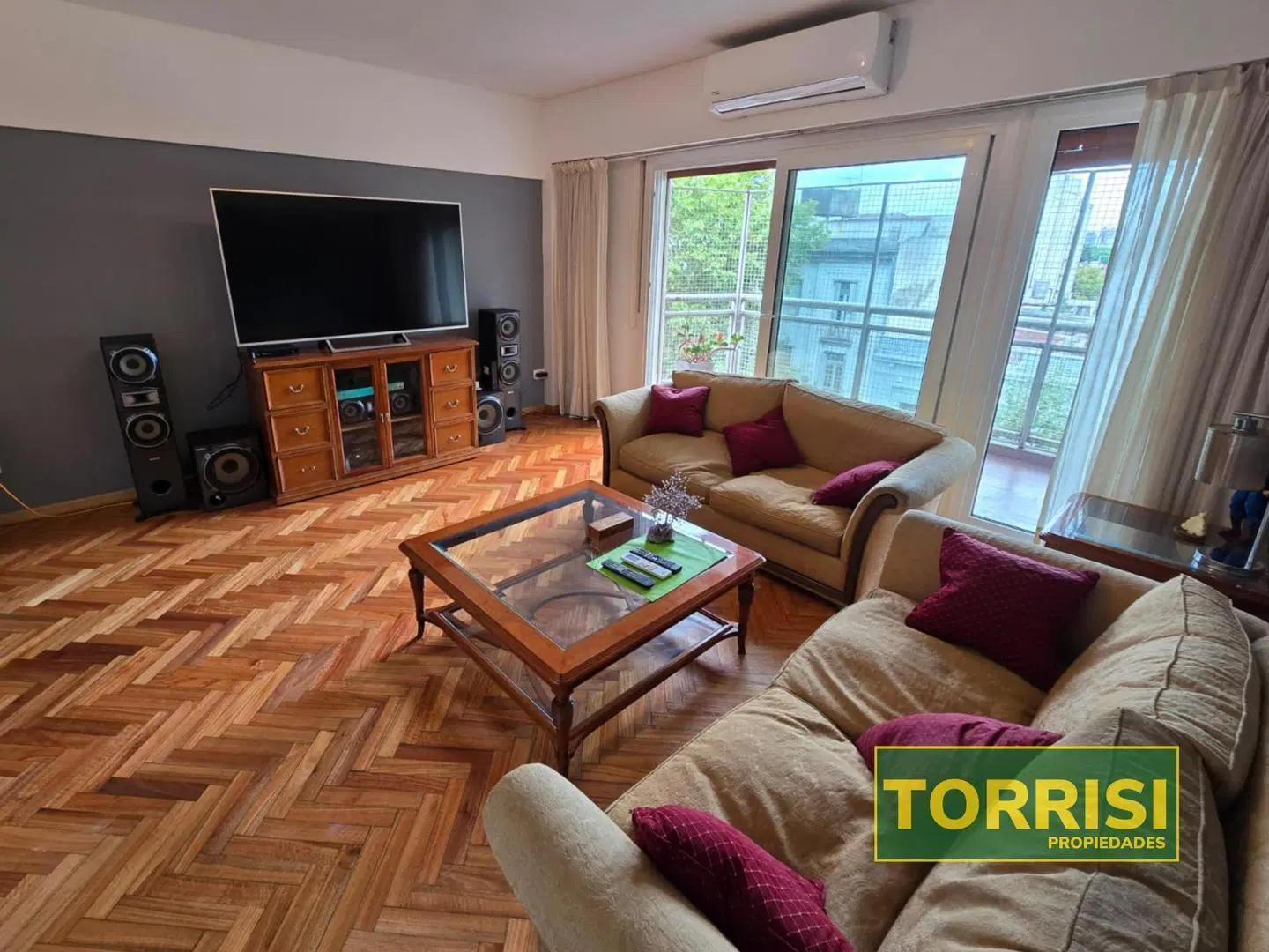 VENTA 107M2 4AMB DEP. COCH. - AV. CASEROS 2900 P. PATRICIOS 4