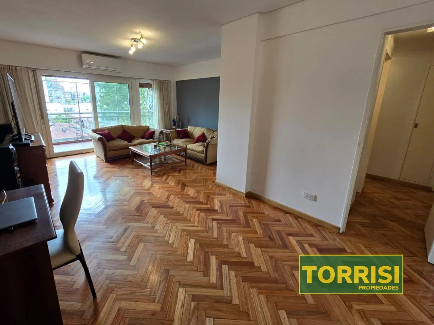 VENTA 107M2 4AMB DEP. COCH. - AV. CASEROS 2900 P. PATRICIOS 3