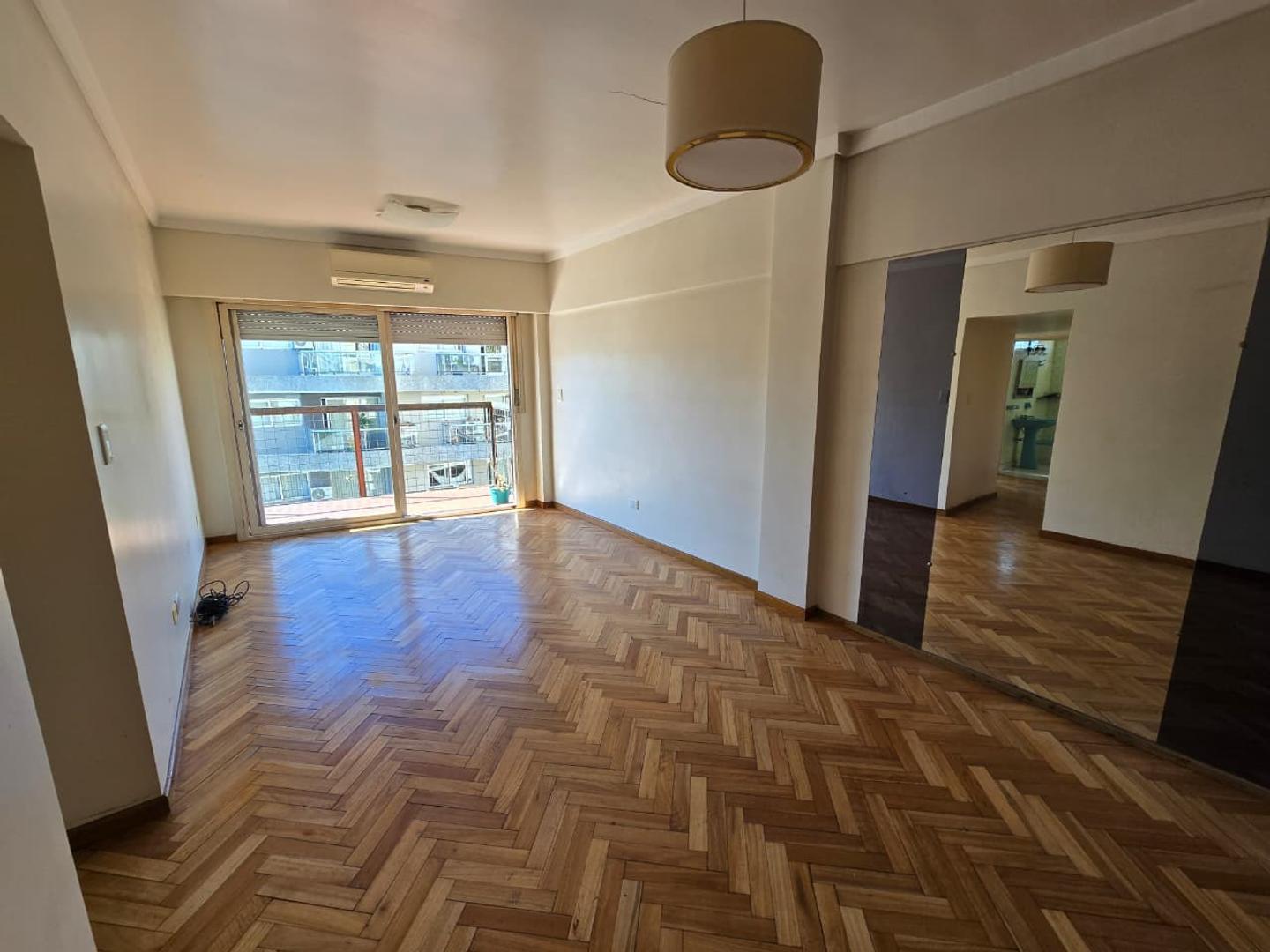 VENTA 4AMB 91 m2 DEP. COCH. FIJA CUB. COLPAYO 100 CABALLITO
