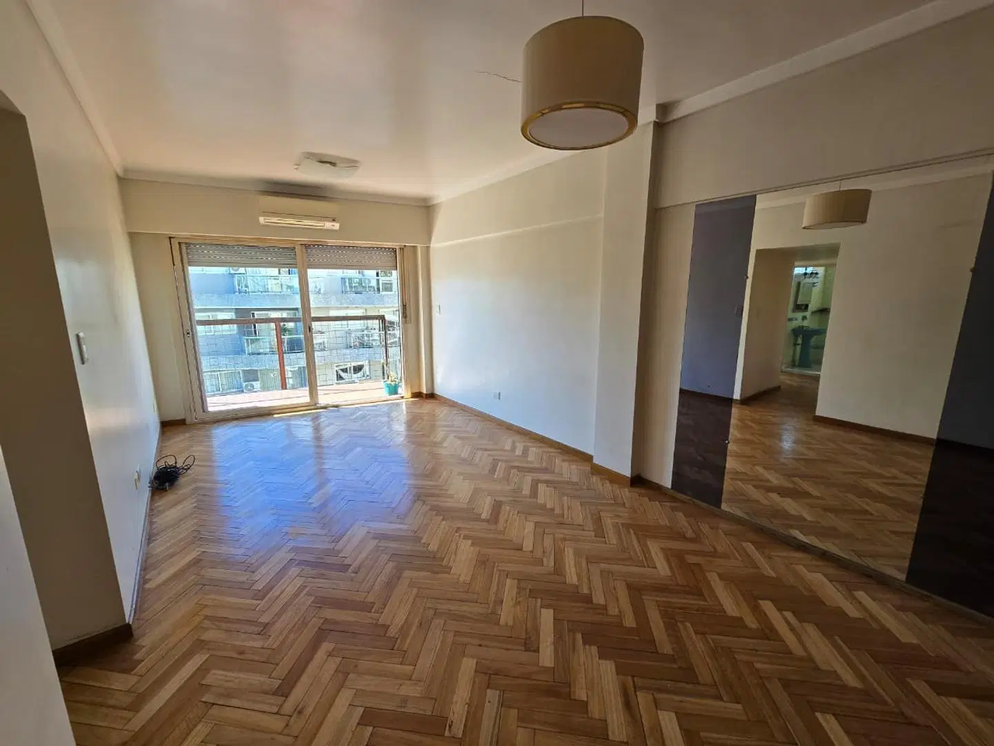 VENTA 4AMB 91 m2  DEP. COCH. FIJA CUB. COLPAYO 100 CABALLITO 2