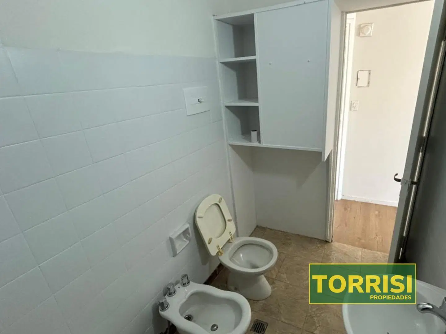 ALQUILER 1 AMB C/BALCÓN 28m2 - EE UU 1400 - CONSTITUCIÓN 2