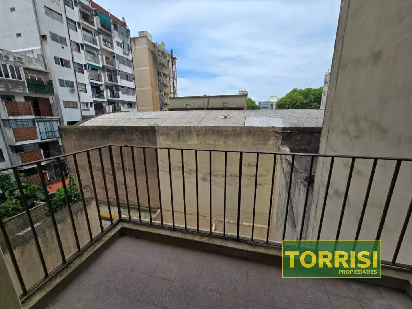 VENTA 4AMB 77M2 C/ BAL Y DEP. - AV.RIVADAVIA 4200 - ALMAGRO 4