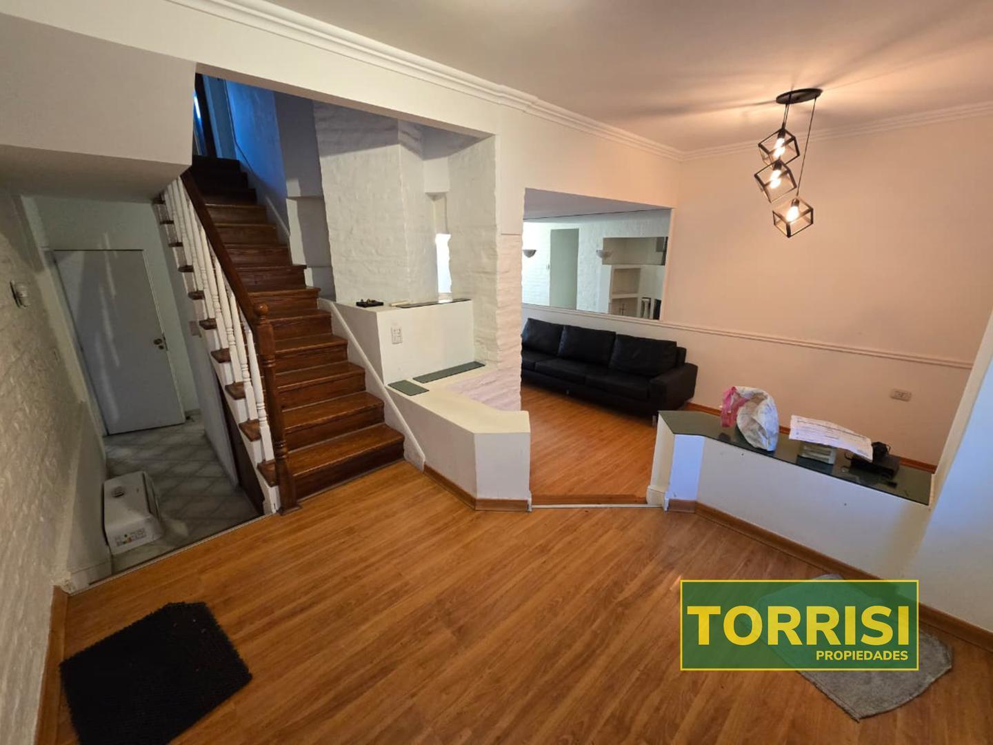 Foto de CASA 380M2 5AMB JARDIN QUINCHO COCHERA LOTE PROP. - KING 300, imagen 2