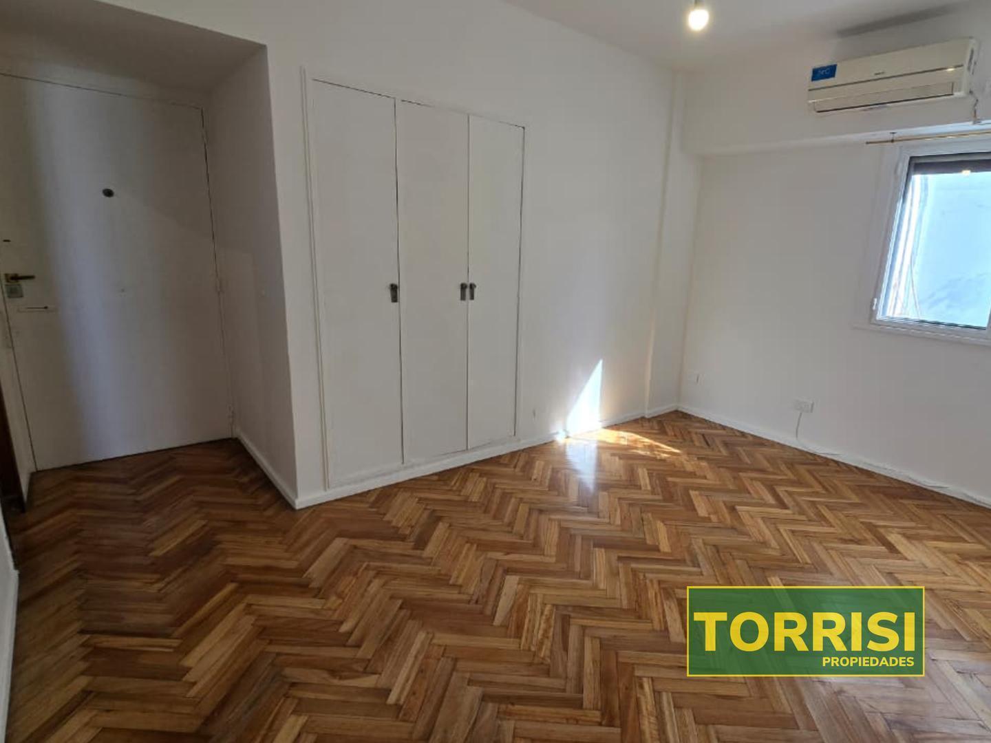 Foto de VENTA 2 AMB 34m2 - ARANGUREN 200 - CABALLITO, imagen 1
