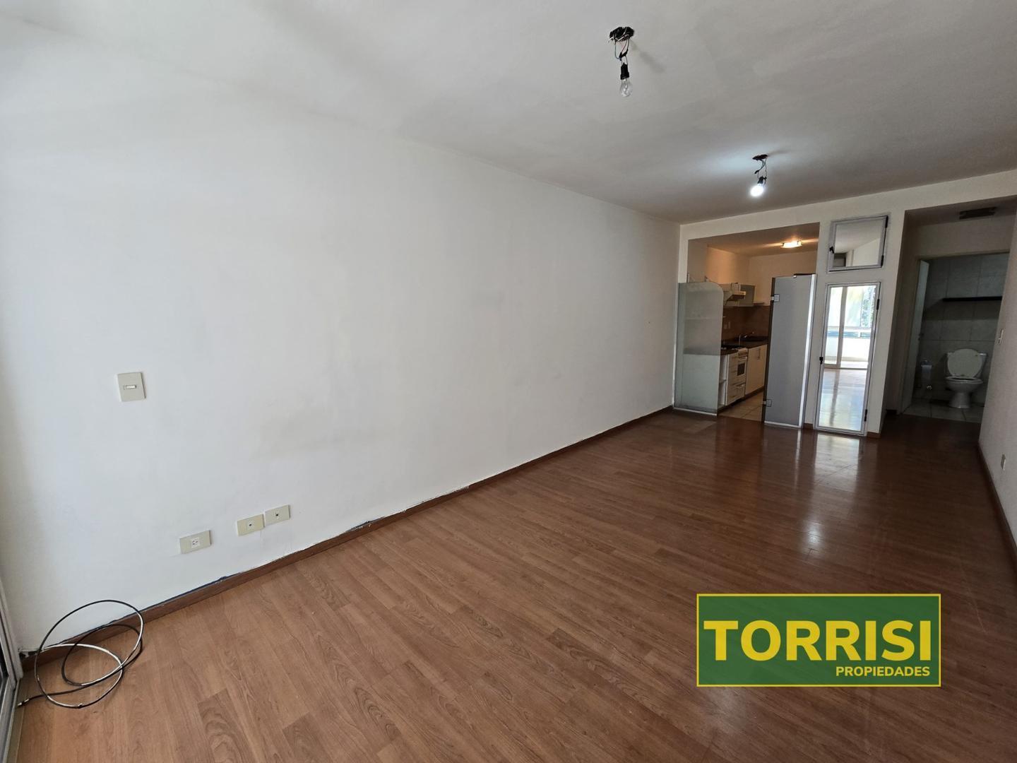 Foto de ALQUILER 1 AMB C/BALCÓN - RIVADAVIA 7800, imagen 2