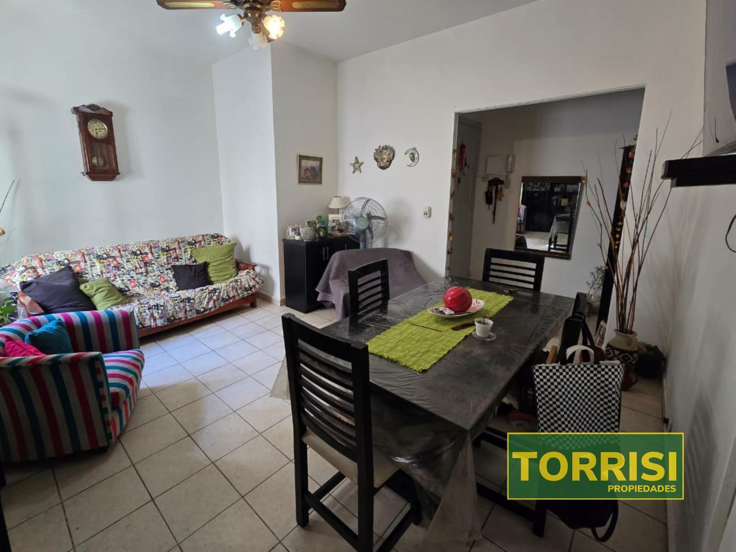 Foto de VENTA - 2 AMB C/BALCON 46 m2 - COLOMBRES 200 - ALMAGRO, imagen 2