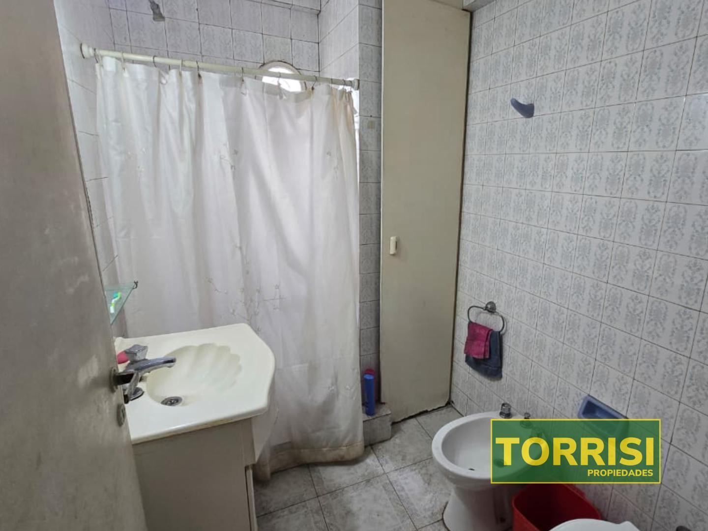 Foto de VENTA 2 AMB 79m2 BALCON TERRAZA - PUMACAHUA 100 - CABALLITO, imagen 5