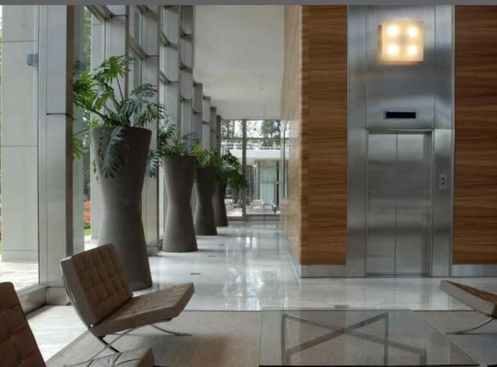 Leparc Puerto Madero !Alquiler 3 ambientes amoblado y equipado en Puerto Madero ! Piso altísimo 2