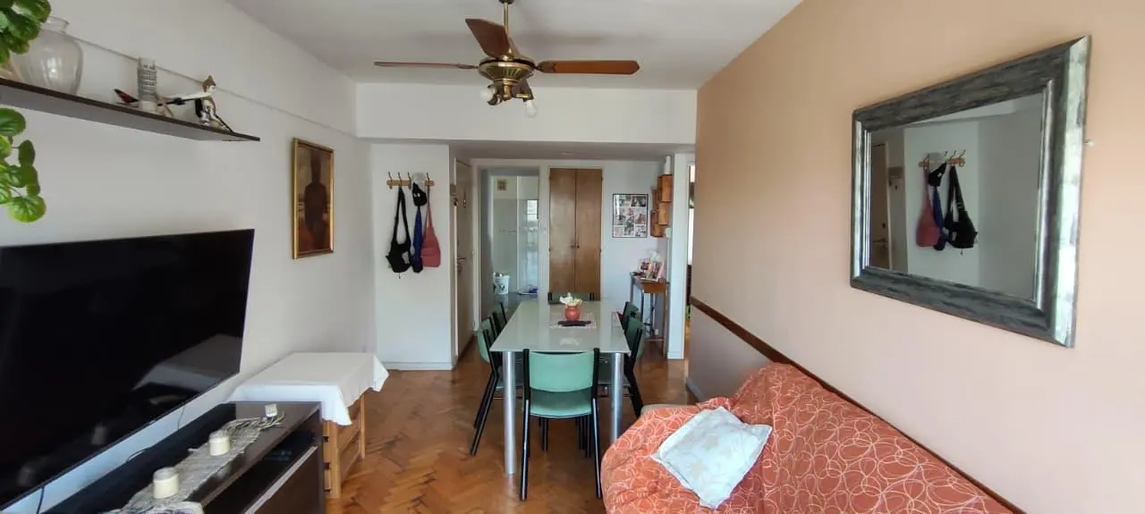 Departamento en Monte Castro 3