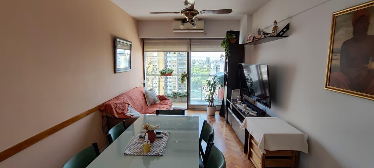 Departamento en Monte Castro