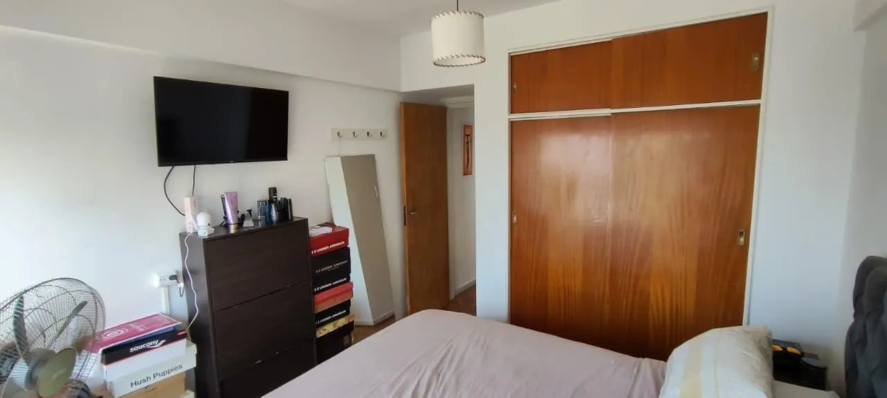 Departamento en Monte Castro 5