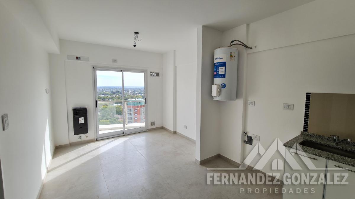 Foto de Dpto. de 4 Amb. de categoría a estrenar con dos cocheras cubiertas y, imagen 3