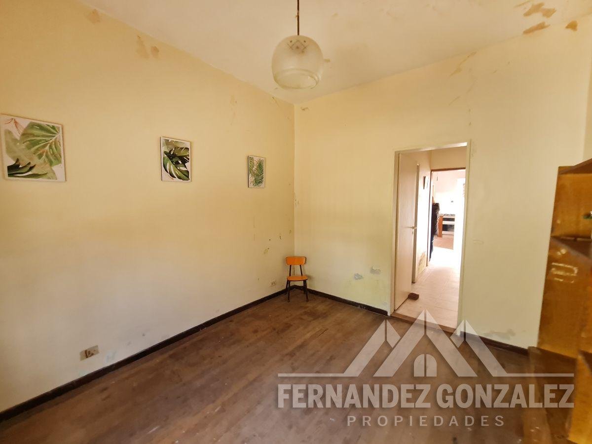 Foto de Casa de 105 m² con 2 dormitorios, entrada de auto y fondo libre en, imagen 3