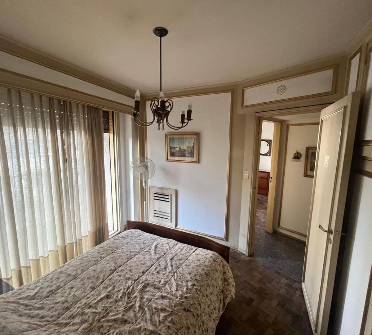 EXCELENTE DEPARTAMENTO 3 AMBIENTES CON DEPENDENCIA AL FRENTE