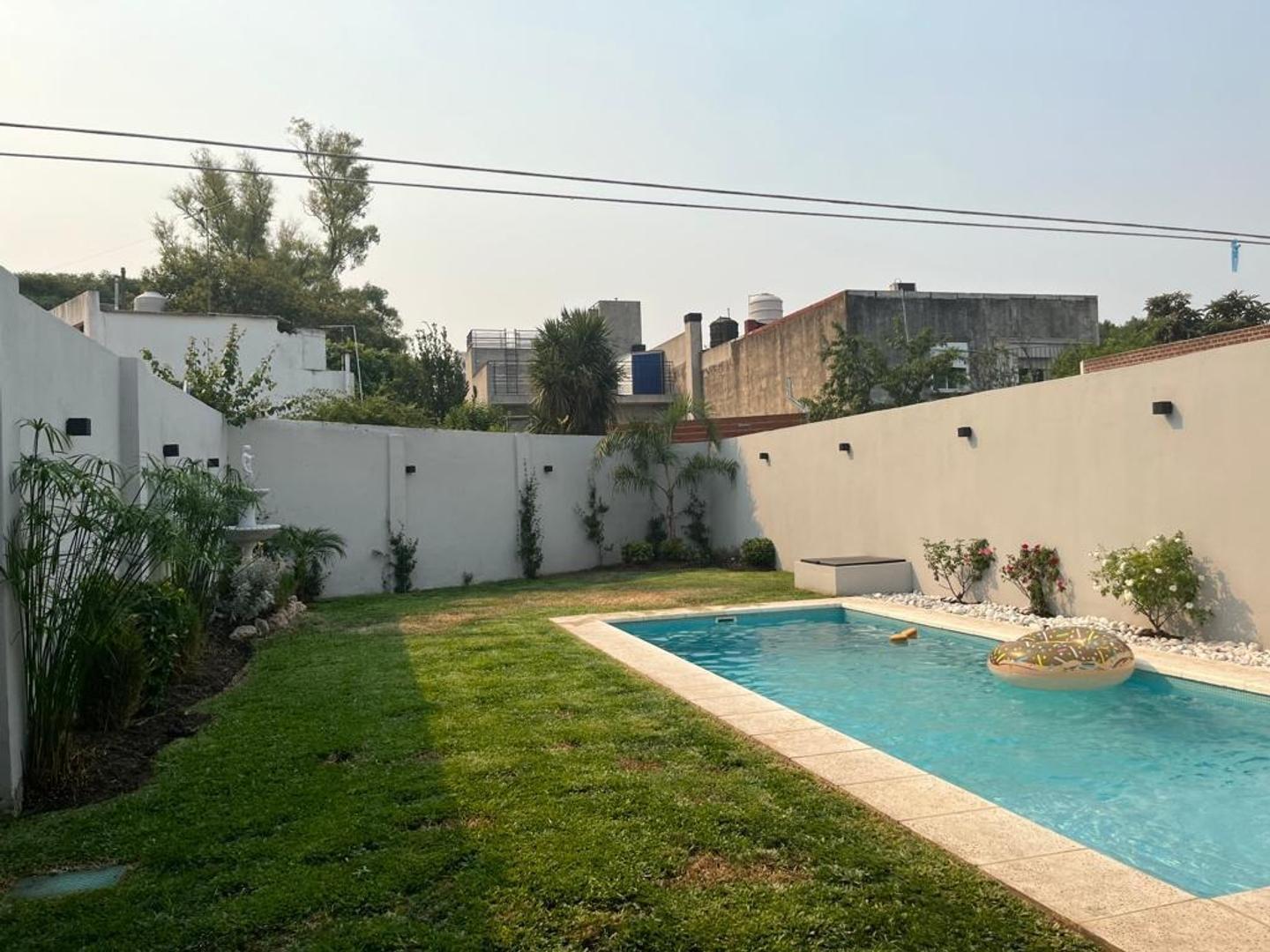 EXCELENTE PH 4 AMBIENTES + JARDIN Y PILETA!!
