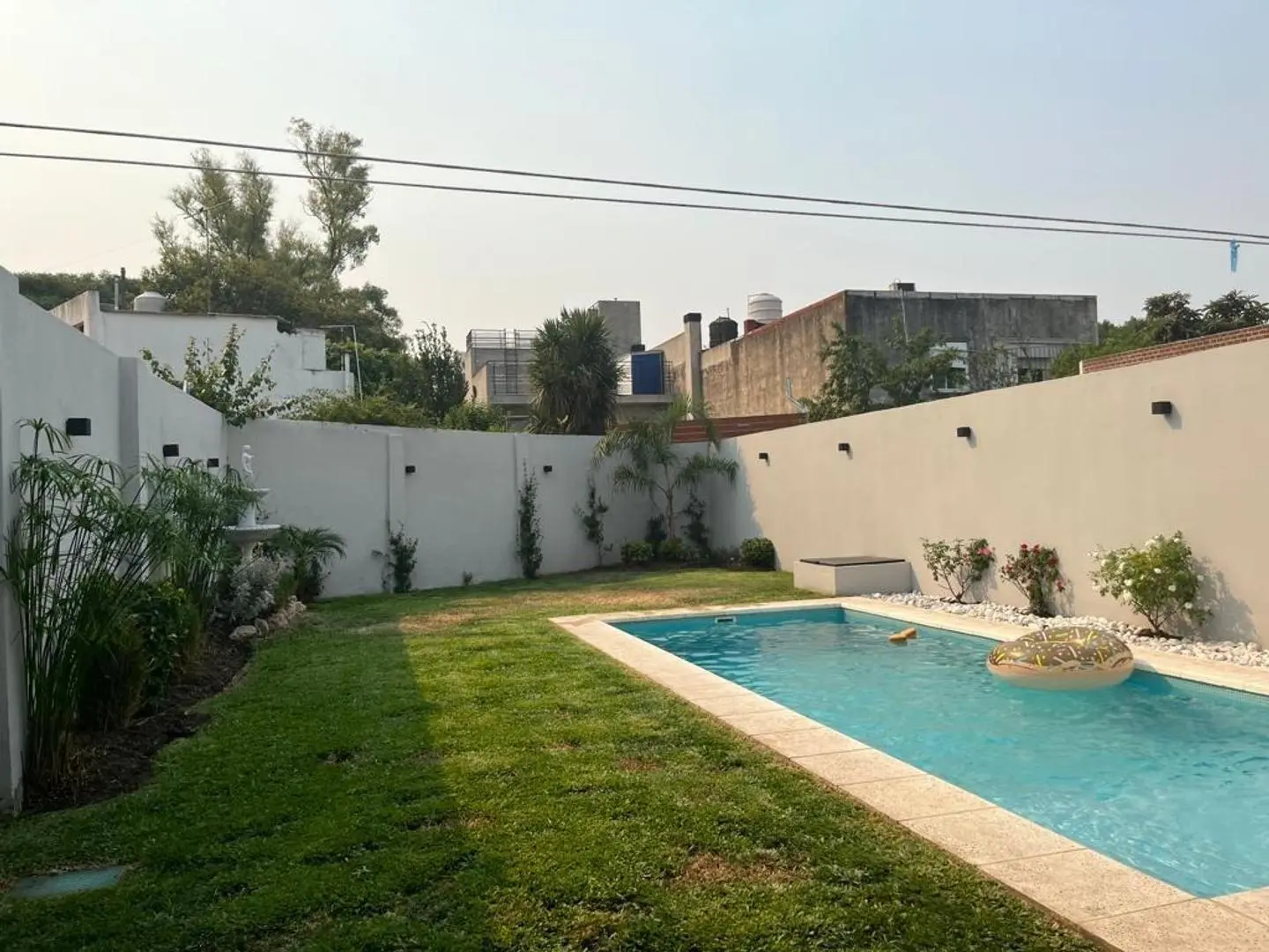 EXCELENTE PH 4 AMBIENTES + JARDIN Y PILETA!! 1