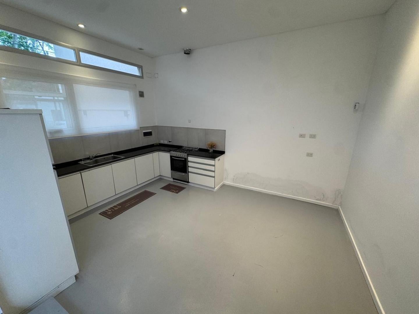 Foto de EXCELENTE CASA RECICLADA!, imagen 5