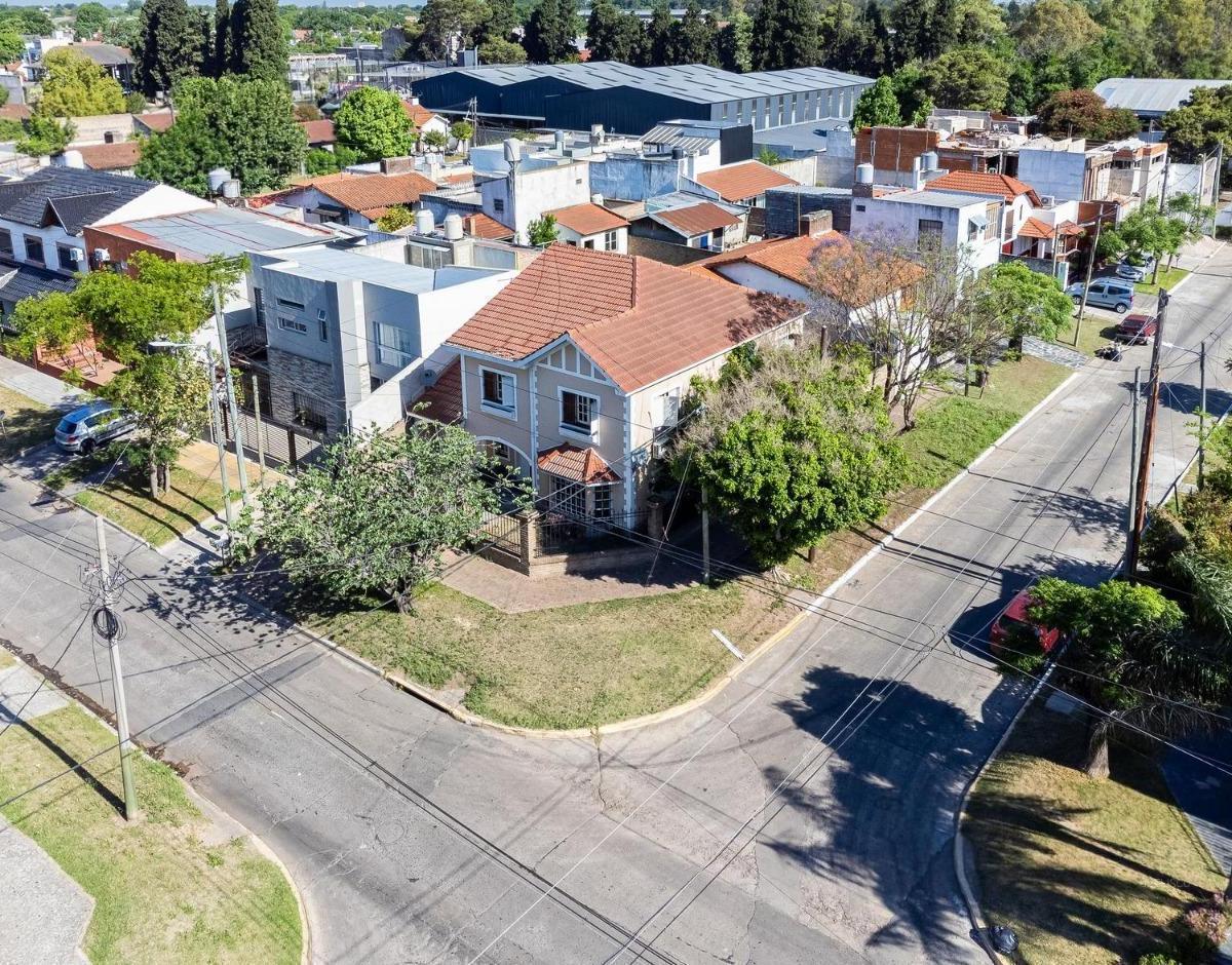 Venta Casa 7 Amb. (Lomas de Zamora) 3