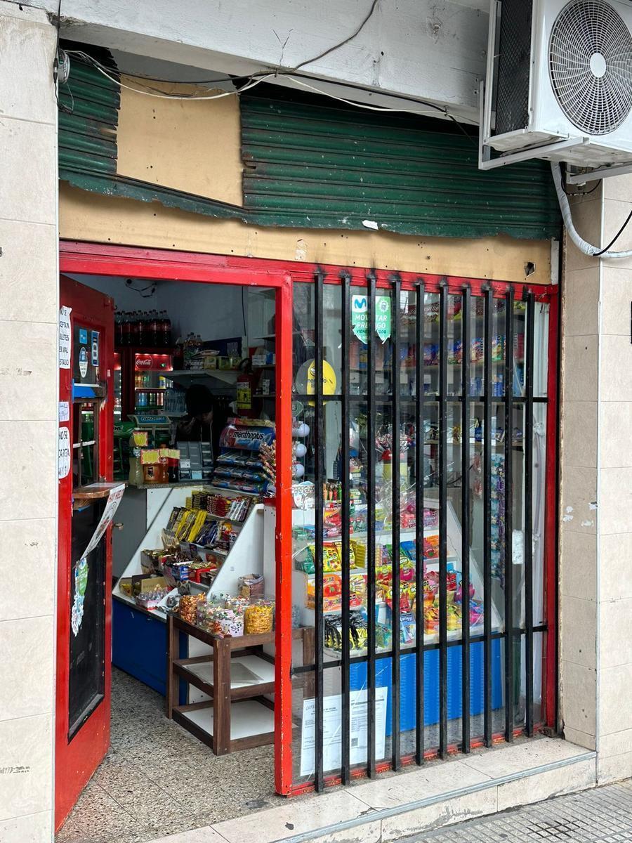 Local Vía Pública con Vidriera Foco Comercial 1