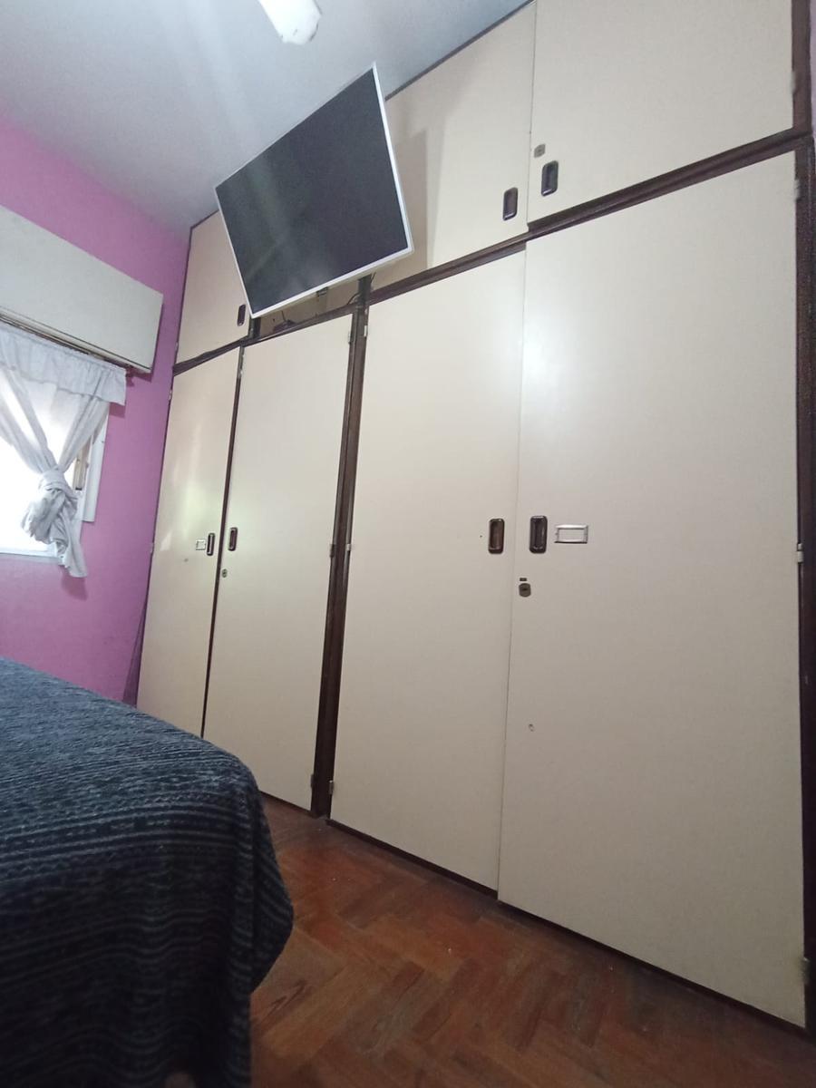 Casa 7 Ambientes en Venta - Pompeya 1