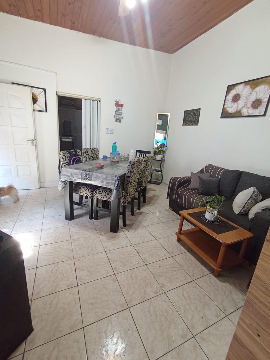 Casa 7 Ambientes en Venta - Pompeya 5