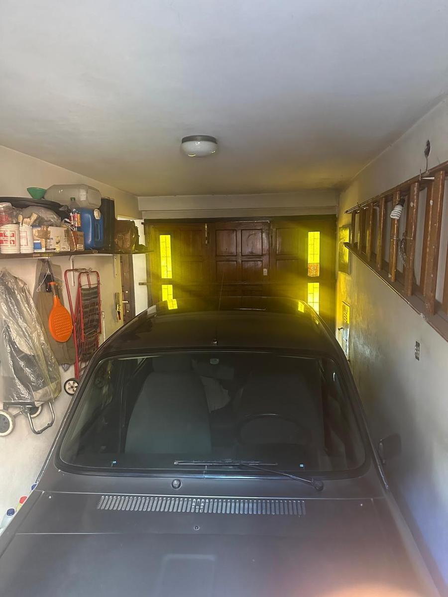 Casa con Garage Sobre Av en Venta! 2