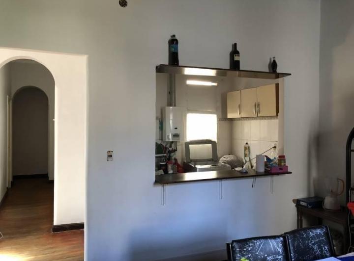 Departamento en Venta en San Cristóbal ( Carlos Calvo 2200) de 4 amb.