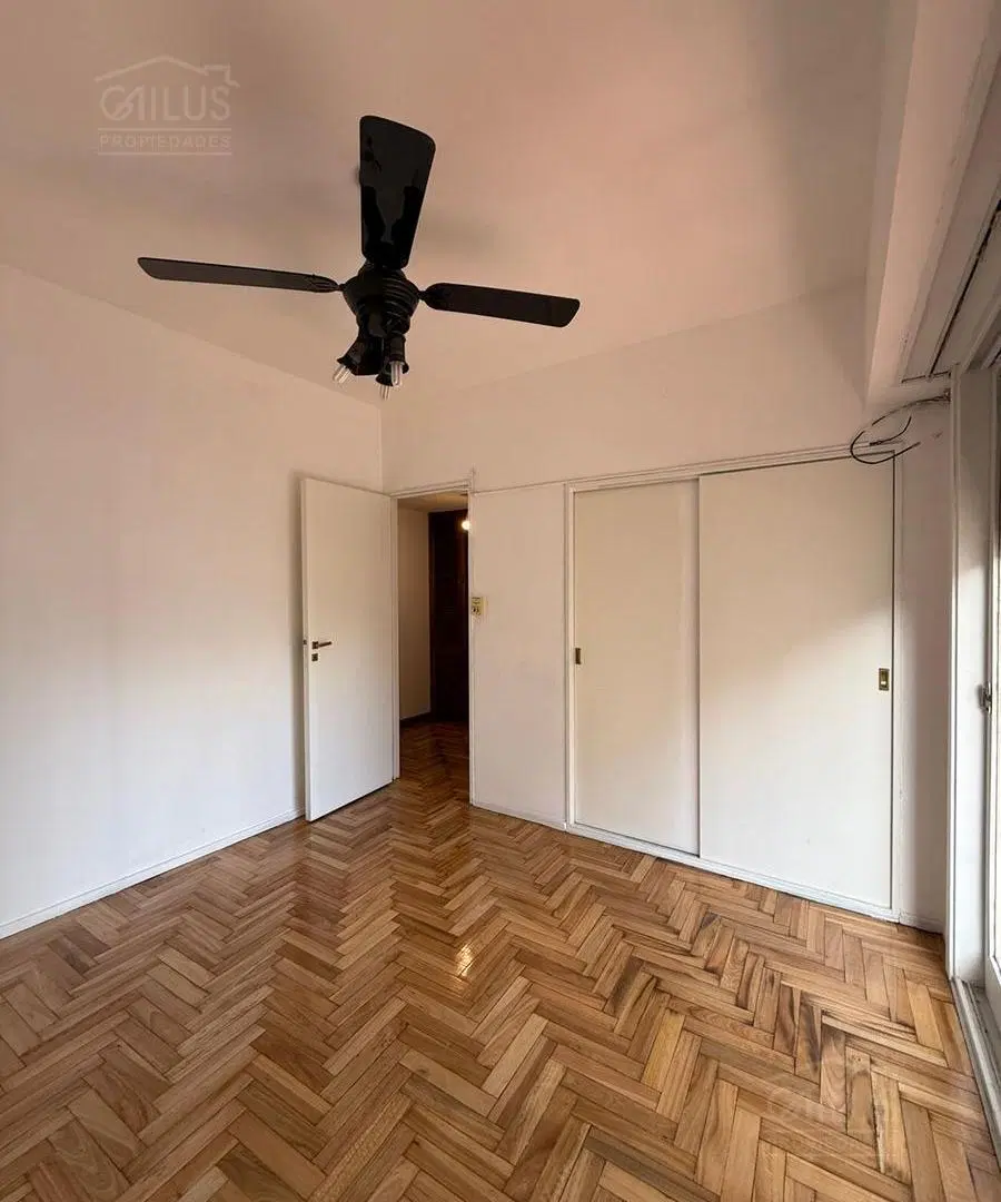 Departamento en Alquiler en Caballito (Doblas al 900) de 3 Amb. 3