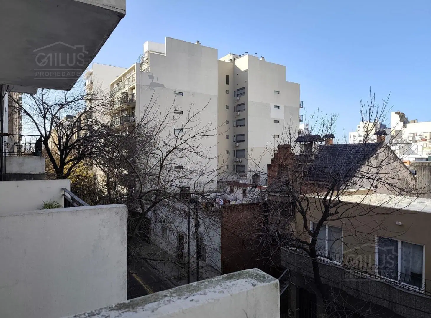 Departamento en Venta en Monserrat (Solís al 900) de 3 Amb. 4