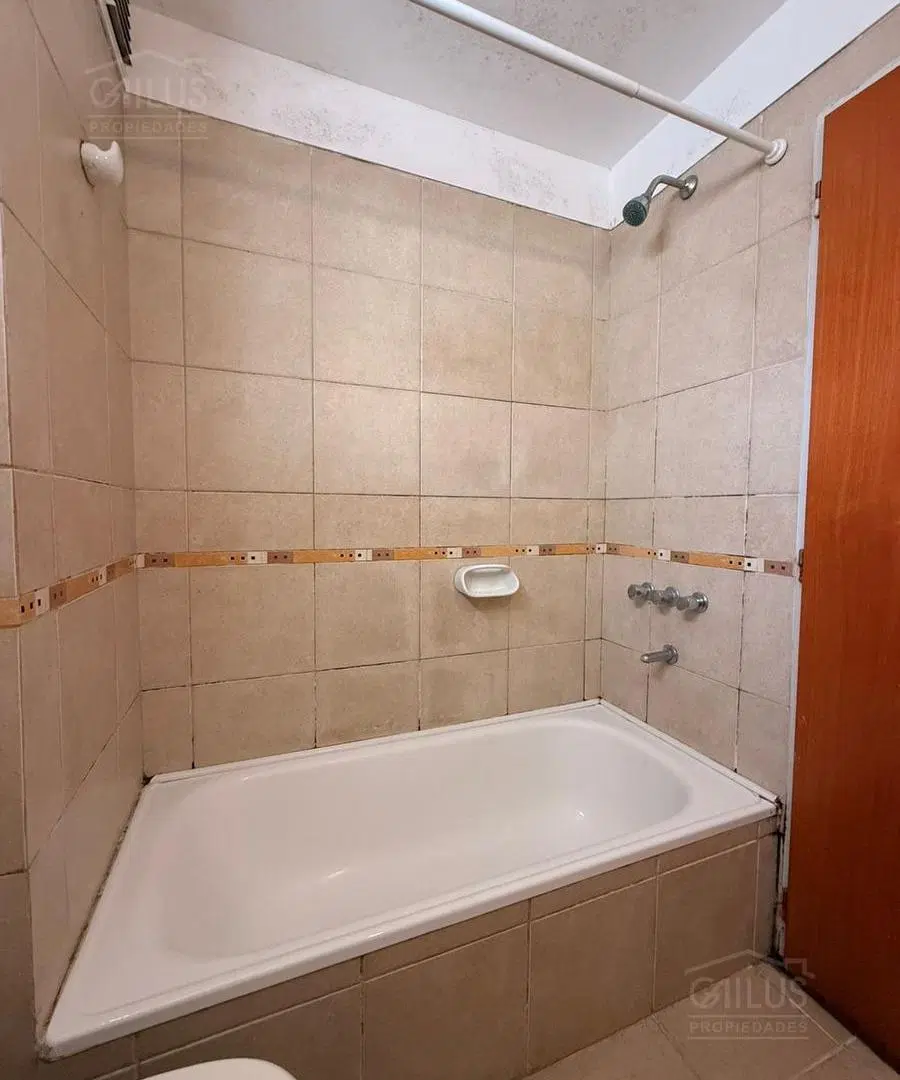 Departamento en Alquiler en Boedo (San Juan al 3800) de 2 Amb. 8
