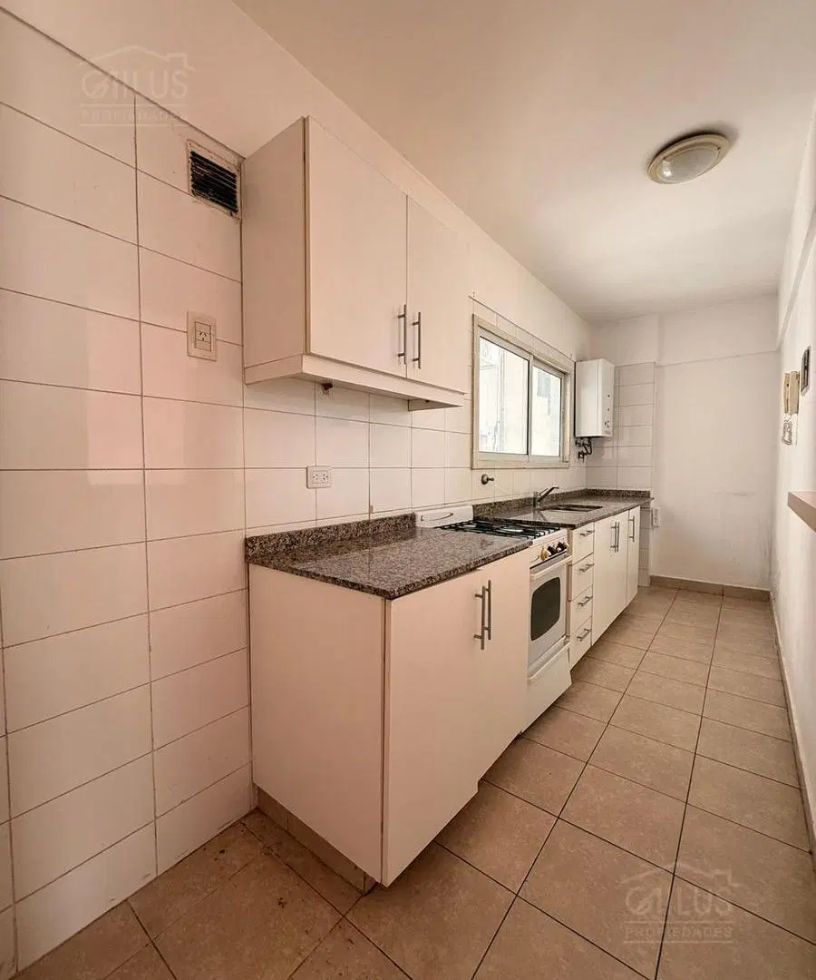 Departamento en Alquiler en Boedo (San Juan al 3800) de 2 Amb. 3