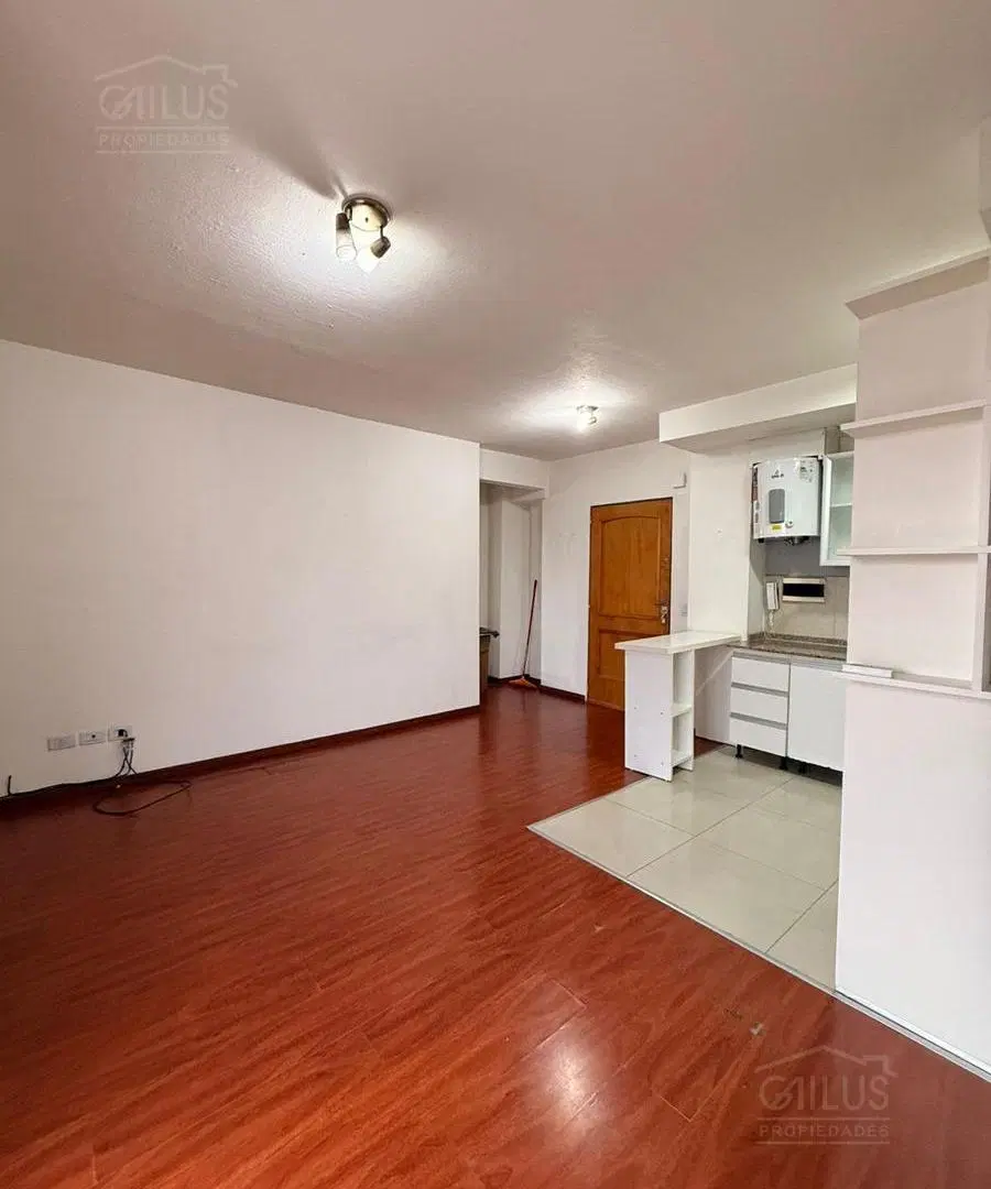 Departamento en Alquiler en Boedo (Constitución al 3600) de 2 Amb. 3