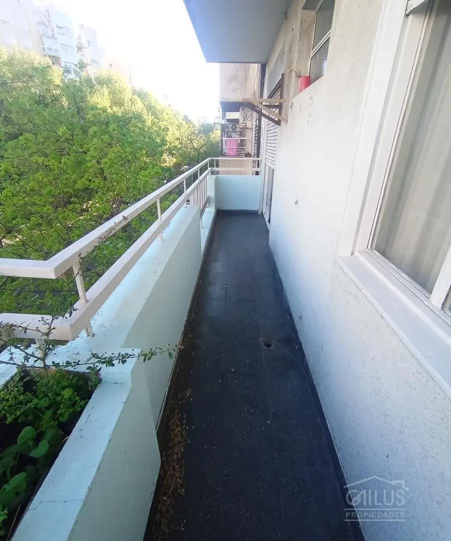 Departamento en Venta en Almagro ( Hipólito Yrigoyen al 3300) de 3 Amb. 1