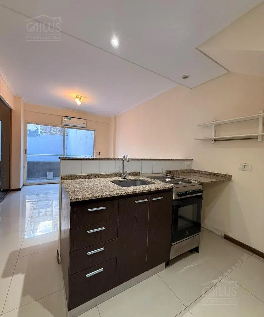 Departamento en Alquiler en Boedo (Garay al 3700) de 2 Amb. 3